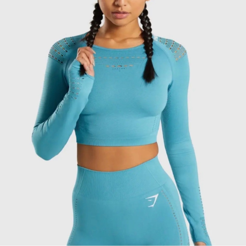 Blue gymshark crop top💫